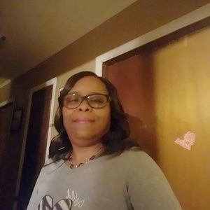 Meet your Posher, Marilyn